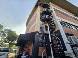Evan Lim Warehouse (D14), Factory #575695051